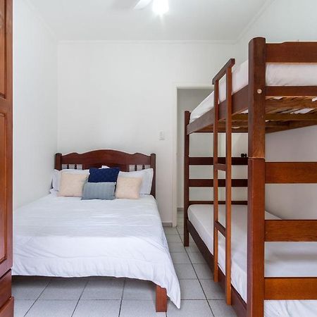 Apartamento Espacoso Com Ar Condicionado E Wi-Fi, A 100 Metros Da Praia - Edificio Estoril Ubatuba Eksteriør billede